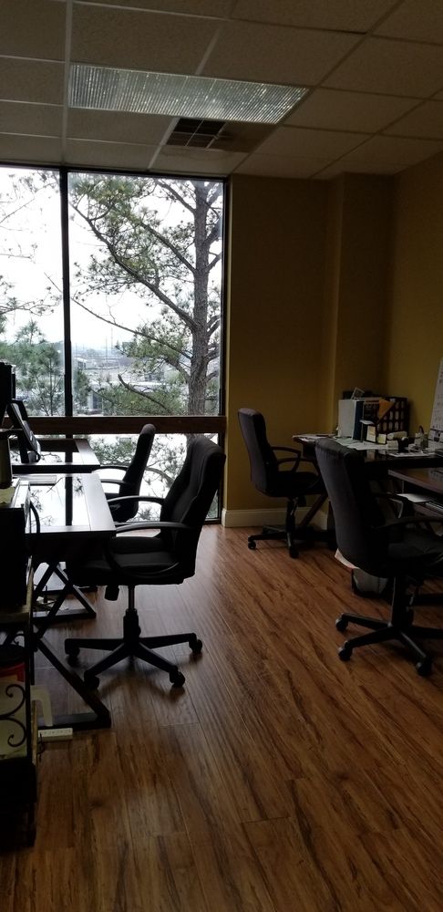 The Diamond Head Building: 1957 Hoover Court, Hoover, AL 35226